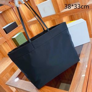 Fashion Women Black Shoulder Bags Designer Shopping Totes Bag Ladies Casual Purses Nylon Handbags Large Capacity Bucket Purses Triangle