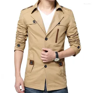 Giubbotti da uomo 2024 Primavera Uomo Trench Moda Inghilterra Stile Cappotti lunghi Uomo Inverno Cotone Plus Velluto Capispalla casual Giacca a vento