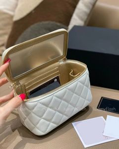 Tasarımcı Crossbody Bags Kadın Moda Omuz Çantası 22K Siyah Altın Top Mini Çantalar Klasik Toolar Uzun Kılıf Çantası Koyun Dinini Ayarlanabilir Zincir Çapraz Vücut