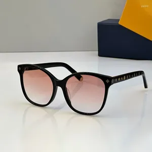 Sonnenbrille für Frauen LUV -Brillen Designer Vintage European und American Mode Geeignet alle Arten von Tragen gute Qualität