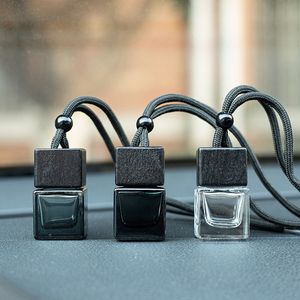 Quadratische 8 ml hängende Auto-Parfümflaschen, Duft-Diffusor-Flasche, Auto-Lufterfrischer, Glasflasche mit ätherischen Ölen