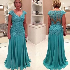 Hunter Green Chiffon Lace Mother of the Bride Dresses A Line V-ringningsapplikationer Mother of Bride Groom Dress Plus Size Size Dress Evening Dress