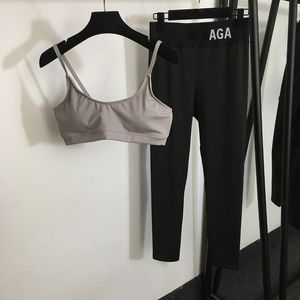 Sexig Sling Vest Pants Fashion Sport Tracksuit Trendy Letters Print Yoga Tracksuit High Elasticity Female Camis Pants Set