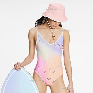 2024 Paris Designer Wysokiej jakości bikini bikini seksowne dwa sztuki drukujące piękne bikini przezroczysty luksus 1V