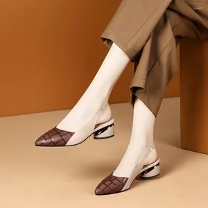 Sapatos de vestido sapato chunky tendência feminina 2024 em oferta com sandálias de verão de couro genuíno mulher sandália ortopédica cunha