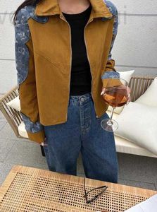 Дизайнер женских курток 24 Куртка из стираного хлопка с уникальным дизайном джинсовой ткани, которая не будет сталкиваться с тяжелыми горячими сверлами 218 M1HO