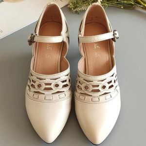 Dress Shoes Pointed Toe With Medium Heels For Women 2024 White Normal Leather Casual Ladies Summer Footwear Offer Y2k