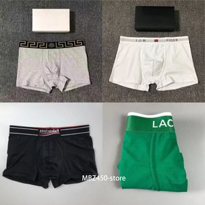 Herren-Unterwäsche, Herren-Designer-Unterwäsche, Sport, Luxus-Männer-Unterhose, modische sexy Boxershorts, atmungsaktive Baumwolle, 4 Stück mit Paket