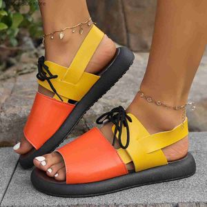 Sandaler spetsar romerska sandaler för kvinnor 2024 Sommarn ny platt bottenfisk fakturerade kvinnors strandsandaler T240220