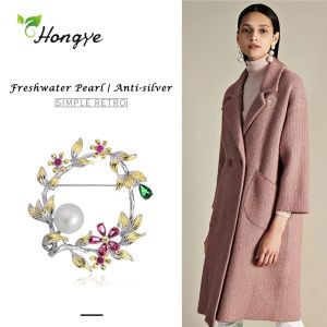 Jóias hongye pérolas de água doce natural broches cz pinos de guirlande