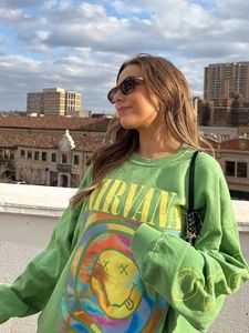 Kadın Tasarımcı Hoodie Mektup Desen Basılı Giyim Kişiselleştirilmiş Nirvana Hoodies Mürettebat Boyun Kazak Sweatshirt Kadınlar için rahat gevşek üst