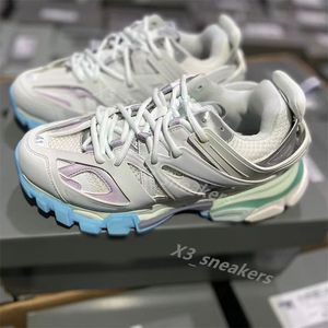 2024 LED-spår 3 30 designer skor män kvinnor mode lyxiga led sneakers trippel svart vit rosa blå orange gula gröna tessar gomma 30 sneaker spår 36-44 s20