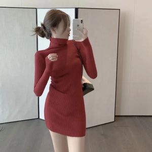 Klänningar kort extrem mini turtleneck kläder virkning röd kvinnlig klänning solida kvinnoklänningar stickade bodycon thic hett billig casual trendig