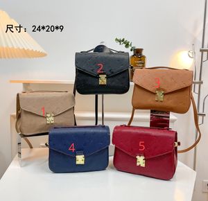 New High Quality Women's Handbag Lock Single Shoulder Crossbody Bag Business Commuter Bags Female Wholesale