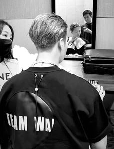 Kadın Tişörtleri Kpop Team Wang Tasarım Balon Konseri T-Shirt Unisex Mektubu Baskı O boyunduruk Kısa Kollu Jackson Fan Destek Kıyafetleri
