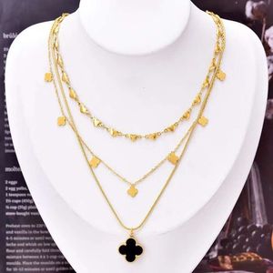 2024 Pendant Necklaces 14k Yellow Gold Butterfly Moon Lock Blue Eyes Pendant Necklace For Women New Multilayer Choker Chain Jewelry Gifts with box