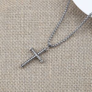 デザイナーのDavidYumans Yurma Yurma Jewelry Cross Necklace人気ボタンラインペンダントステンレス鋼チェーン