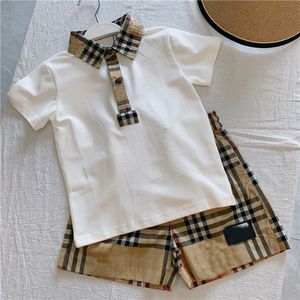 New Boys Babies Polo Short Sleeved Shirt Summer Childrens Checkered 티셔츠 디자이너 어린이 트랙 슈트 패션 의류 세트 CSD2401183-8