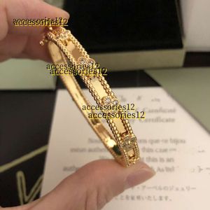 Bransolek bransolety projektant marki koniczyny bransoletka Bangle Bransoleta dla kobiet 18K Gold Pleted Full Leaf Perlee Sweet Clover Flower Cuff Valentine Party Prezent 2024