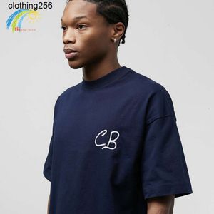 Mens Camisetas 23ss Est Streetwear Oversied Slogan Patch Bordado Cole Buxton Camiseta Azul Royal CB Camiseta para Homens Mulheres Dentro de Tags 230808