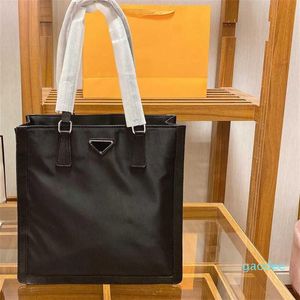 Designer- Borsa da donna classica nera in tela di nylon, borsa di alta qualità di grande capacità