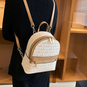 2024 Grande capacità da donna, Zaino portatile alla moda versatile di nuova tendenza, Zaino famoso in rete, Texture e popolare 75% Vendite dirette in fabbrica