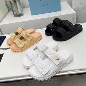 Kvinna Sandal Designer Slipper virkning Slides Platform kilar Straw Formform Slippers Pool Två remmar Summer Beach Flat Comfort Mule