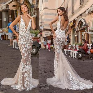Chic Illusion Beach Mermaid Wedding Dresses Sheer Neck Backless Lace Appliques Beading Pearls Wedding Gown Sweep Train robe de mariee