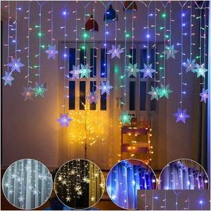 Stringhe di luci a LED Stringhe di Natale all'aperto Fiocco di neve Luci di stringa per tende a LED Memoria 8 modalità Lampeggiante Festa di festa impermeabile collegabilew Dhrdw