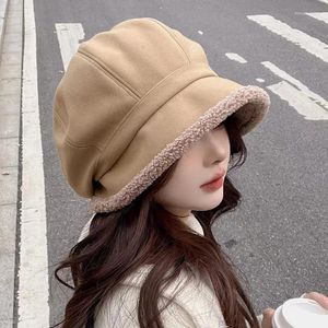 Berets moda lambswool balde chapéus bonés engrossado lã boina bowler inverno quente grande borda superior protetor de orelha à prova de vento mulheres