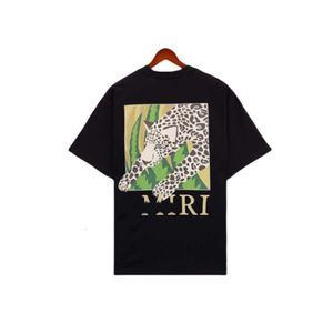 A Miri Designer T-shirt Top Quality Men's T-shirt Leopard Print Mens e Womens Moda Solta Casual Manga Curta Trendy Slim Fit Display