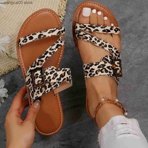 Slippers 2024 Spring/Summer New Flat Bottom Buckle Strap Cool Drag Large Round Head Leopard Pattern Womens Slippers T240220