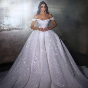 Off Shoulder Pailletten Ballkleid Hochzeitskleid Falten Puffy Rock Brautkleid Sparkly Prinzessin Arabisch Dubai Vestido De Mairage