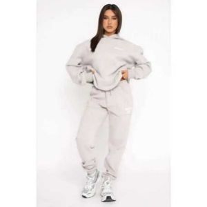 Conjunto de agasalho com capuz Fox branco Conjunto de roupas femininas Primavera Outono Inverno Novo conjunto com capuz moda esportiva de manga comprida pulôver com capuz Jogge ET13