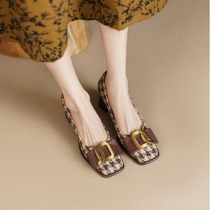 Vintage Bow Rome Style betald tie Mary Jane för kvinnor Fashion Brown T Show Spring Chunky Heel Metal Buckle High Heeled Shoes Driving Loafers Ed