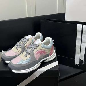 chaneles scarpe sportive per le donne 2023 primavera nuova vera pelle colore abbinato suola spessa testa tonda elevata versatile scarpe casual papà