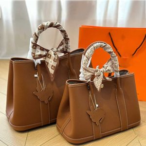 Högkvalitativ Luxurys väska Garden Womens Designer Bag Totes Crossbody Tote Bag Purse Lärare Handväskor 240115