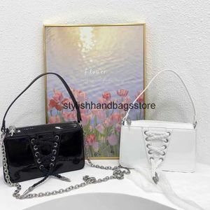 Axelväskor Soulder Bag for Women 2023 Luxury Designer Brand New Andbags Fasion Strap Design Ladies Soulder Messenger Påsar gratis SIPPH24221