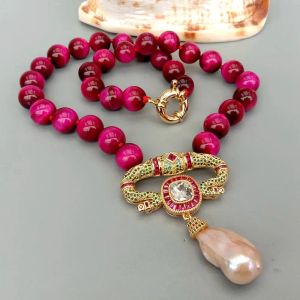 Ciondoli KKGEM Collana con occhio di tigre fucsia rotondo liscio da 12 mm naturale Collana con zirconi cubici con pavé di perle Keshi rosa 18