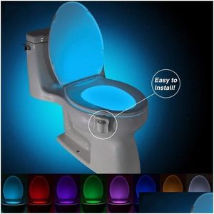 Altre forniture per la toilette da bagno Luce notturna Lampada a LED Bagno intelligente Movimento umano attivato 8 colori Matic Retroilluminazione Rgb per luce della ciotola Dhmej