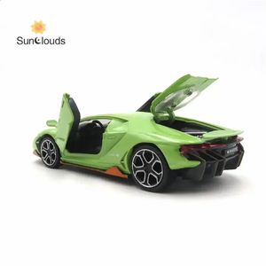 Odciągnij Diecast Model Car Custom Toy Car Collectible Car Toys for Kids 240219