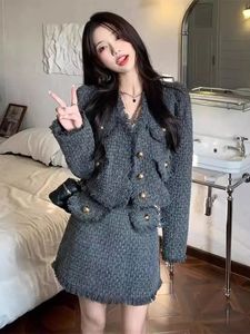 UNXX Autumn Plus Size Womens Chic Twopiece Set Tweed Jacket and Skirt Outfit for Curvy Women女性オフィスレディース240219
