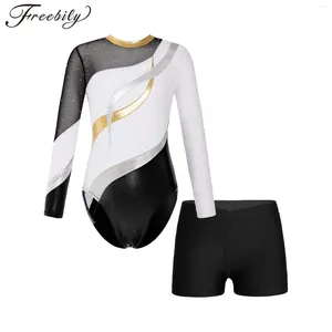 Scene Wear Kids Girls Long Sleeve Ballet Dance Leotard Figur Skating Gymnastics Acrobatics Costume Shiny Rhinestones Bodysuit med shorts