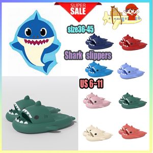 Designer Casual Platform Shark Slides tofflor Män Kvinna Anti Rainbow Fashion Slip Wear-Resistent Light Weight Breattable Low Super Super Sandaler Flat Size35-47