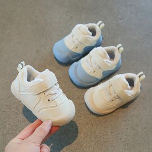 Baby Girls Boys Casual Shoes Spring Autumn Spädbarn Småbarnskor utomhus Nonslip Soft Soled British Style Kids Size 1625 240220
