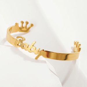 Bangles Baby Name Bracelet Personalized Nameplate Crown Children Bangle Gold Plated Stainless Steel Letter Kids Jewelry Birth Gifts