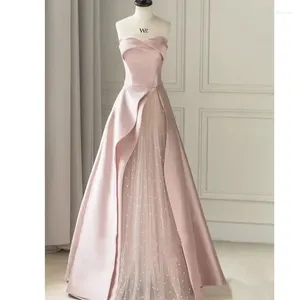 Abiti da festa Elegante senza maniche in raso con perle in rete Abito da sposa Cuciture a contrasto di colore Abito da sera Slim Sexy Prom