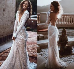 Sexy rückenfreies Meerjungfrau-Hochzeitskleid mit langen Ärmeln, glitzernde Pailletten, Perlen, tiefer V-Ausschnitt, Sommer-Strand-Boho-Brautkleid BC15145