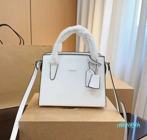 Moda feminina bolsa de luxo bolsa de luxo senhora ombro personalizado elegante com grande capacidade