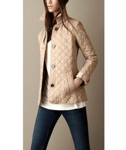 Giubbotti trapuntati con diamanti trapuntati da donna in Inghilterra di alta qualità Cappotto monopetto in cotone femminile Slim Fit Capispalla London Brit Jersey 8999013